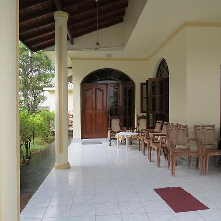 Bolonghes Homestay Negombo Ngoại thất bức ảnh
