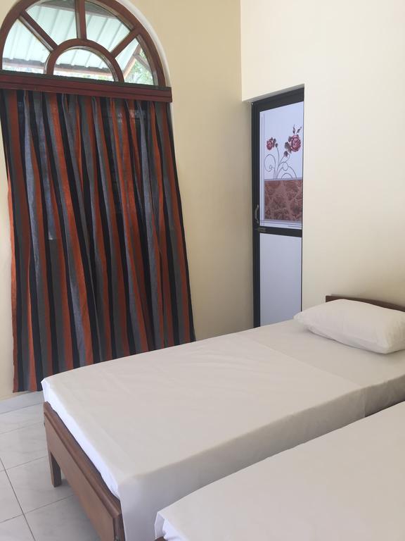 Bolonghes Homestay Negombo Ngoại thất bức ảnh